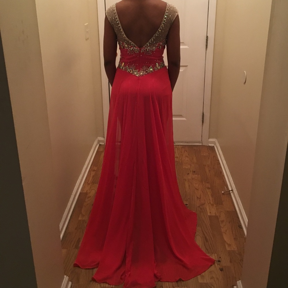 Prom/Formal Gown - Picture 4 of 8